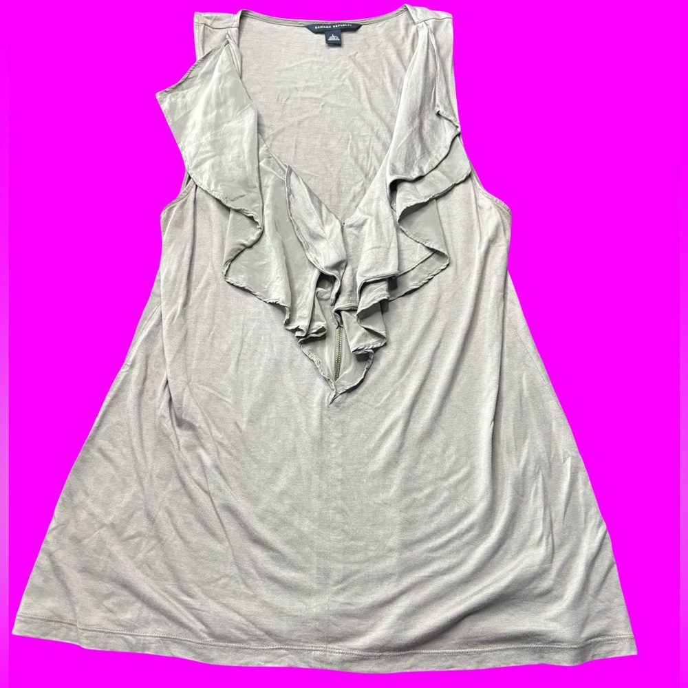 Banana Republic Charcoal Zipper Tank With Two Texture Ruffle Detail Like New L